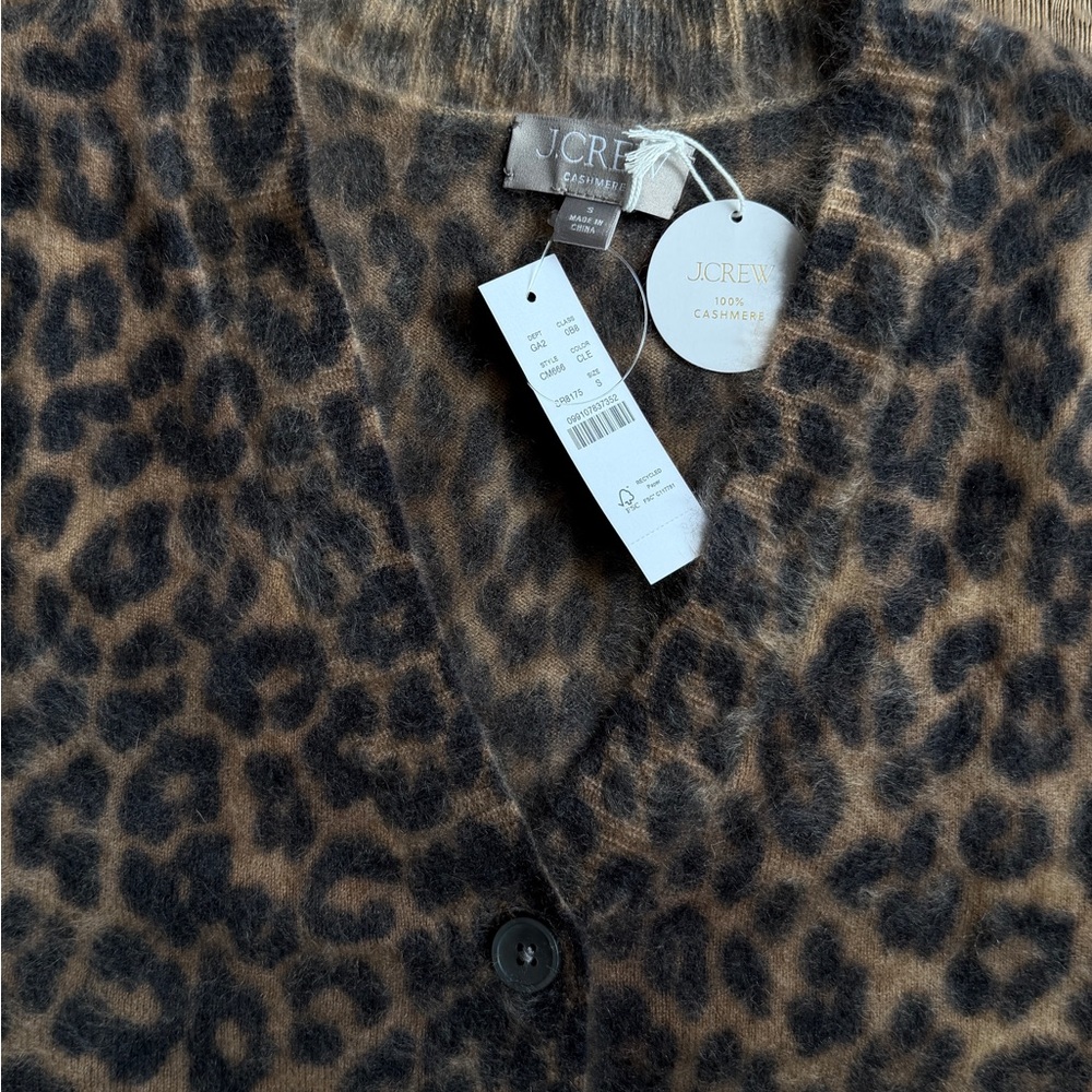 J.Crew 100% Cashmere Leopard Print Cardigan NWT | Size Small - Picture 3 of 5